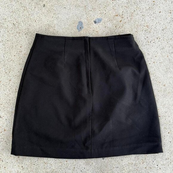 90s Black mini skirt - Picture 4 of 6